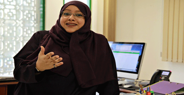 Primera mujer jefa de redacción de un diario saudí