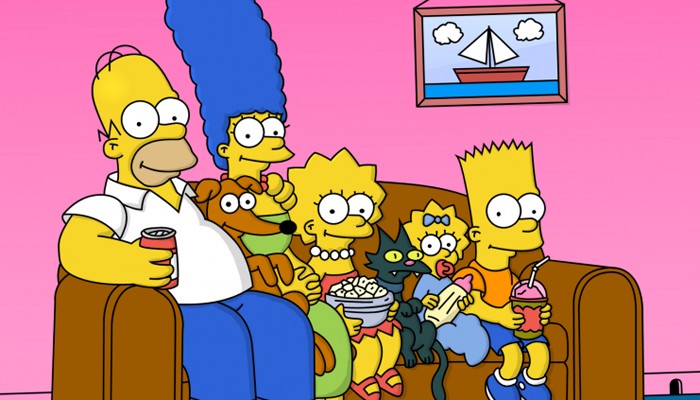 MAC dedica una colección a Los Simpsons por su aniversario