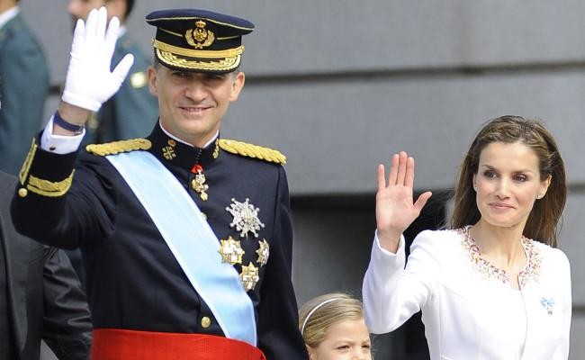 Conocemos el look de la Reina Letizia en el acto de proclamación